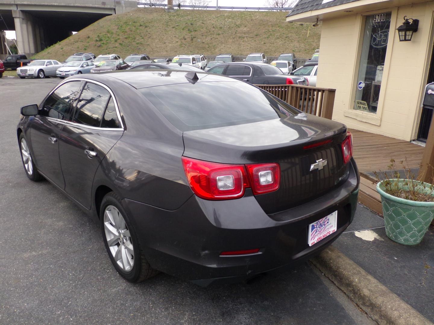 2013 Gray Chevrolet Malibu (1G11H5SA1DF) , Automatic transmission, located at 5700 Curlew Drive, Norfolk, VA, 23502, (757) 455-6330, 36.841885, -76.209412 - Photo#11